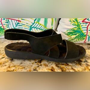 Rockport Leather Slingback Comfort 1” Wedge Padded Insole Sandals Woman’s Sz 8M